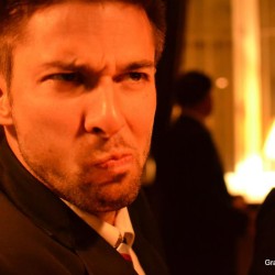 23880_373010429446104_2060496767_n