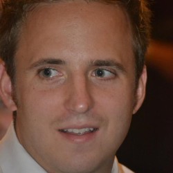 557161_373011746112639_1831042090_n