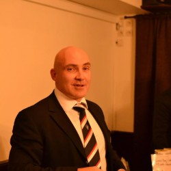 564837_373010709446076_247512960_n