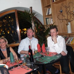 OLYMPUS DIGITAL CAMERA